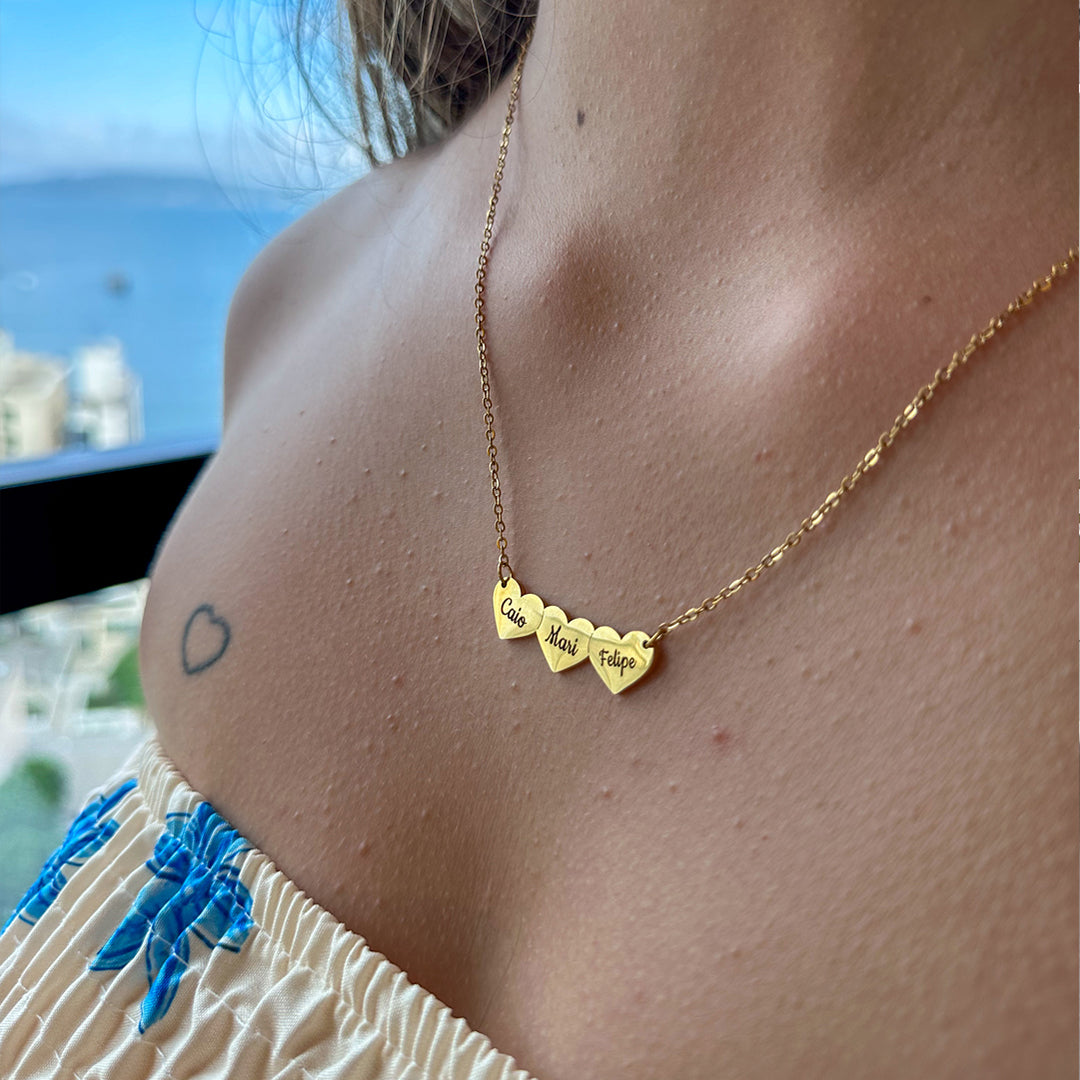 Collar de Corazones Personalizados con Nombres