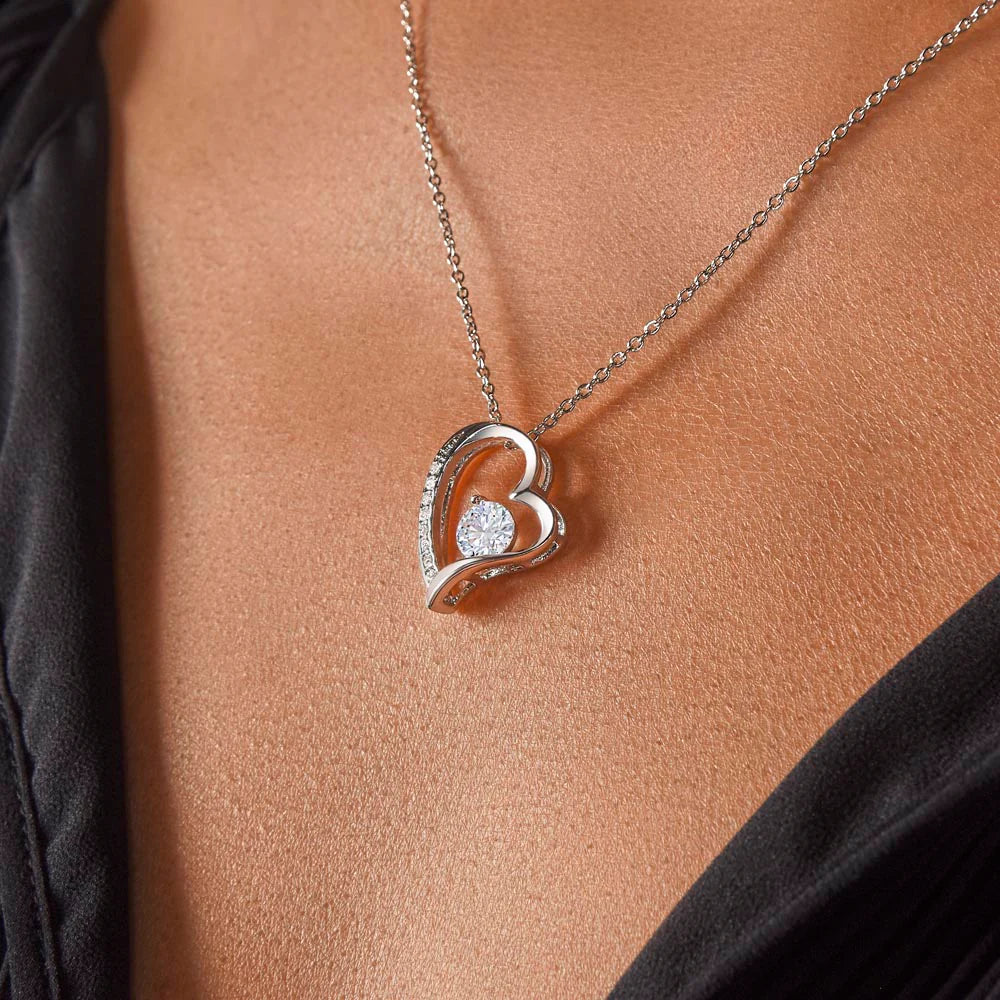 Un Regalo único Para mi Mamá / Collar en Cajita con Mensaje